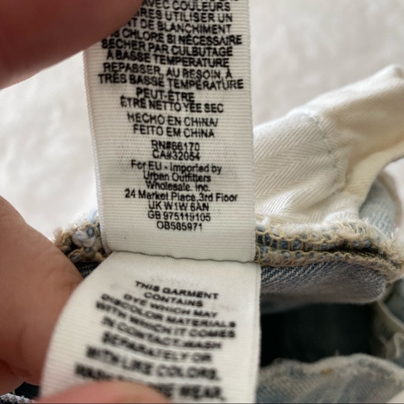 Free People “We The Free” Daisy Chain Lace Shorts - Picture 7 of 9